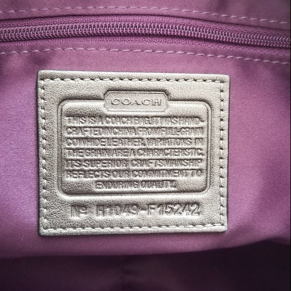 Vintage Coach Leather purse - metallic grey - Picture 7 of 12